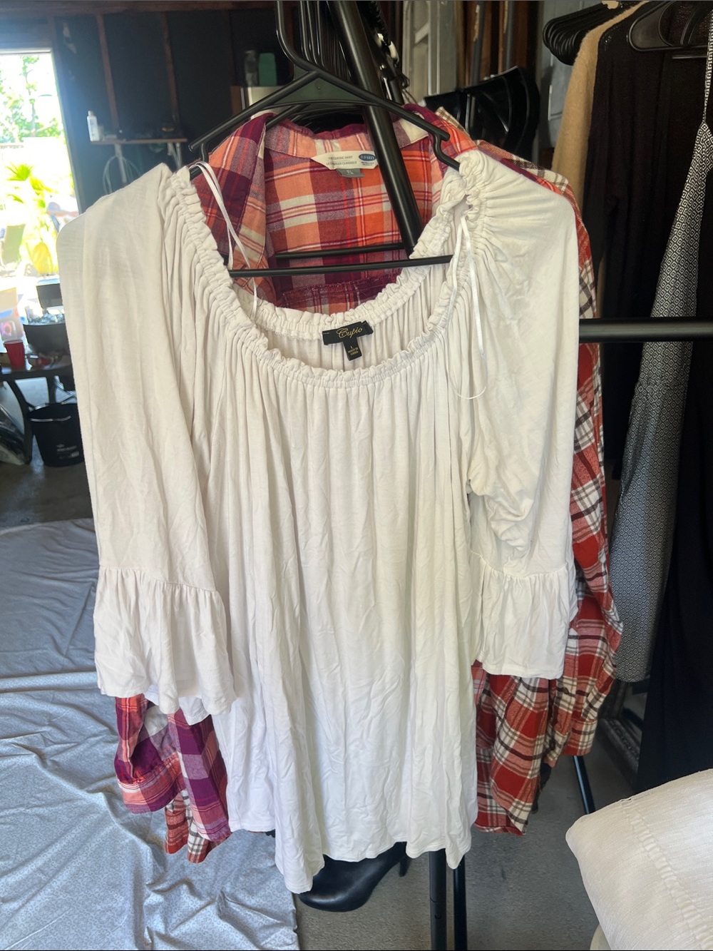 Vintage Cupio Stretch White Long Sleeve